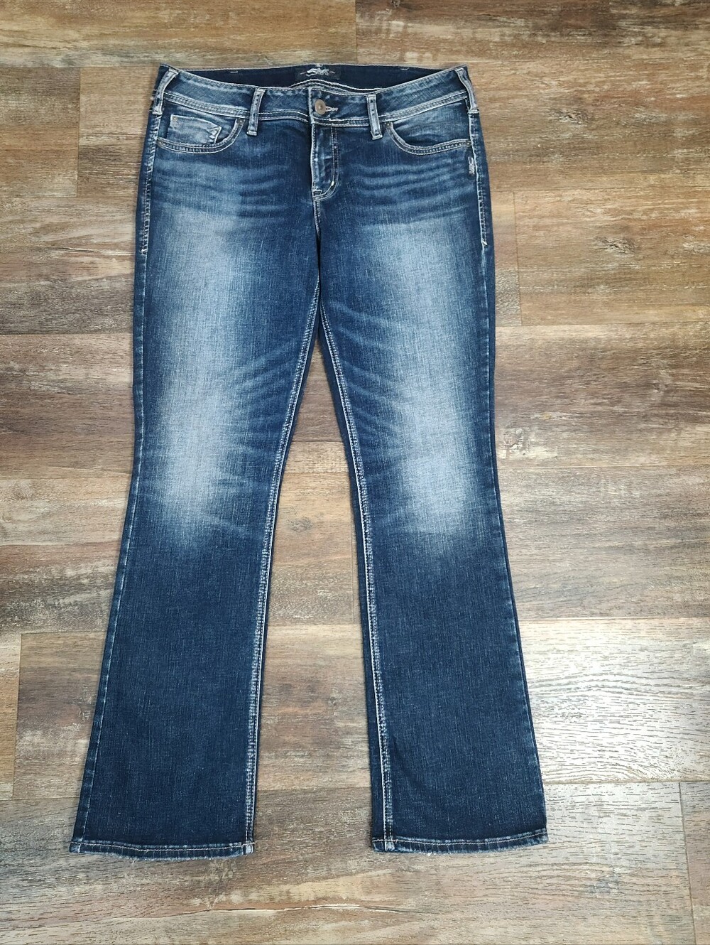 Silver Jeans Co Elyse Slim Bootcut Mid Rise Jeans Size 31